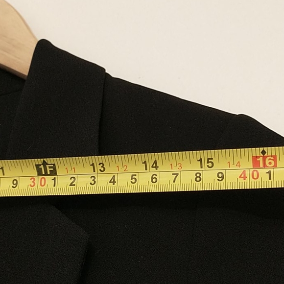 H&M gathered sleeves open front black blazer - Picture 4 of 5